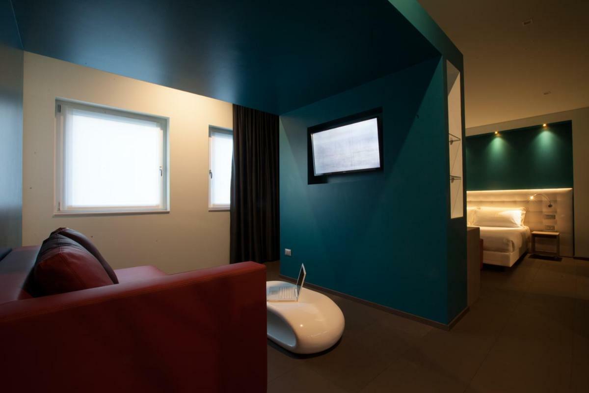 Hotel Carnia ヴェンゾーネ エクステリア 写真